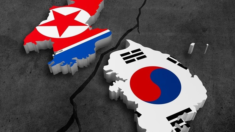Koreya yarımadasında hərbi toqquşma zaman məsələsidir - İDDİA