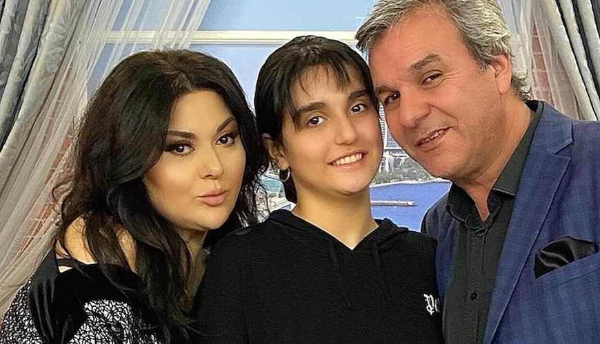 Təranə və Musanın qızı canlı ifası ilə DİQQƏT ÇƏKDİ - VİDEO