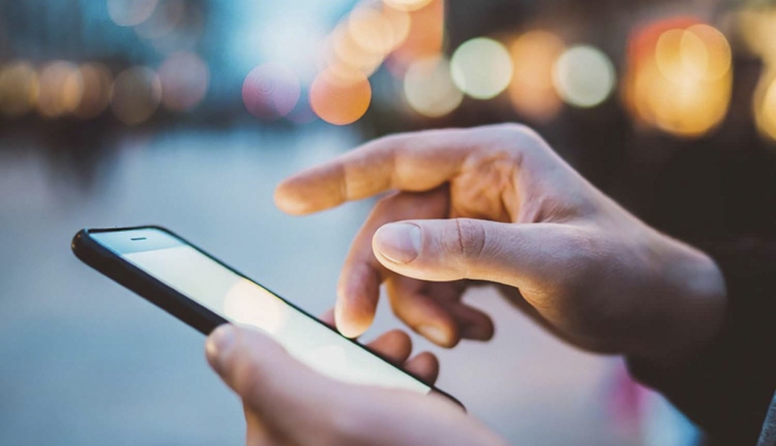 Ölkəyə telefon gətirənlərin nəzərinə: 100 manat rüsum alınacaq