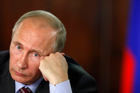 Путин больше не выступает за замену Зеленского: