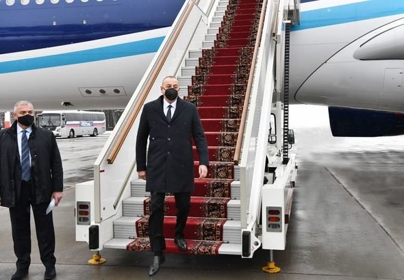 prezident-16103585595388236215_1000x669.jpg (51 KB)