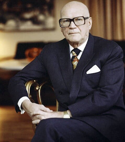 Kekkonen.jpg (32 KB)