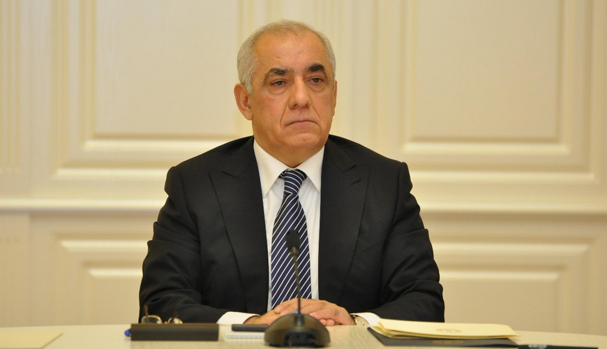 Əli Əsədov qərar imzaladı