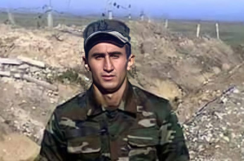 ecf2f39a917acb55ff69d8bc3caea998d900d4ef-7075-4679-91c4-f0bfef6fe1c7-jpg.jpg (55 KB)