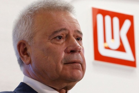 Вагит Алекперов покинул совет директоров «Лукойла» и уехал из России