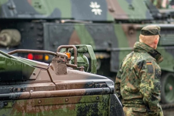 Дроны над военной базой в Германии