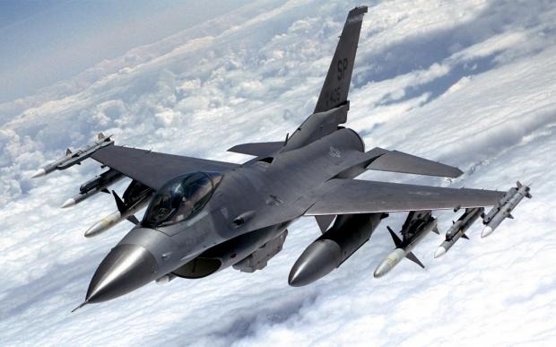 ABŞ Tayvana 300 milyon dollarlıq F-16 hissəsi satır
