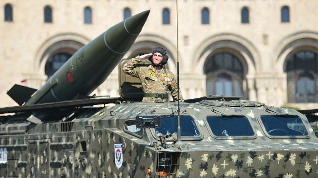 Ermənistan Ukraynanı silahlandırır? - Bolqarıstan mediasından sensasion iddia
