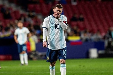 Argentina Messinin qayıdışından sonra məğlub olub