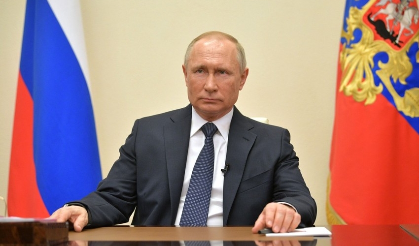 Putin Kerç boğazı ilə bağlı fərman imzalayıb