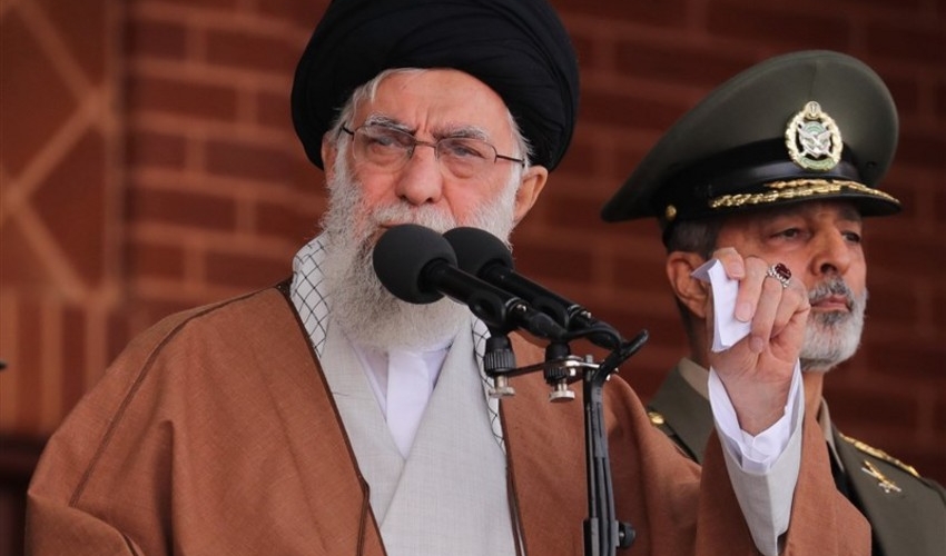 Xamenei: “İranın PUA-ları çox təhlükəlidir”