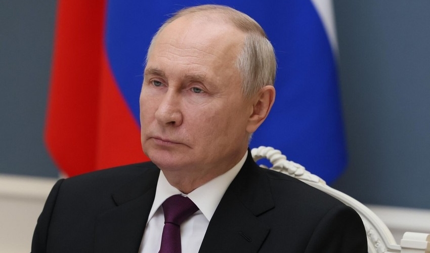 Putin: Qərb dünyada dominant mövqeyini saxlamaq üçün şantaja əl atır