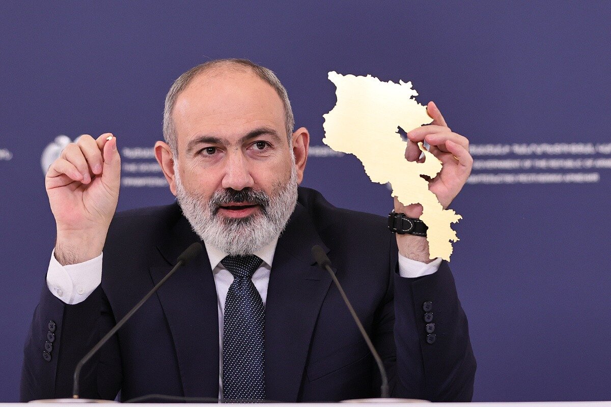 Pashinyan-cutout-1.jpg (207 KB)