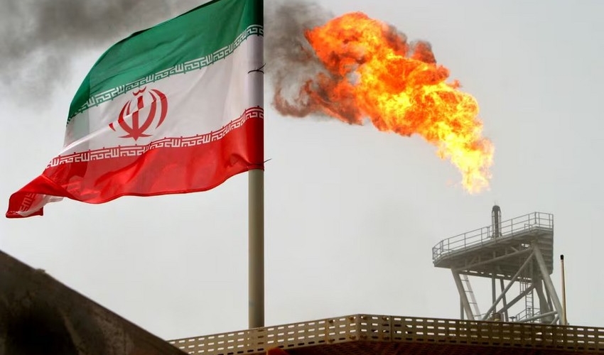 İran Çin üçün neft qiymətini artırıb