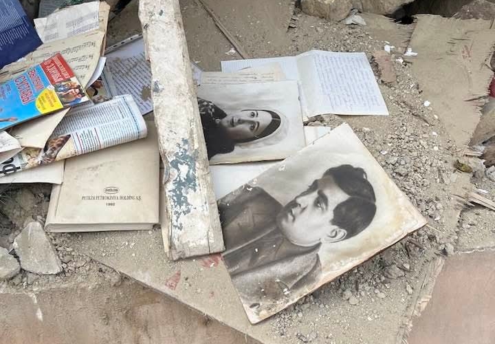 Xalq artistinin evi söküldü, arxivi dağıntılar altında qaldı