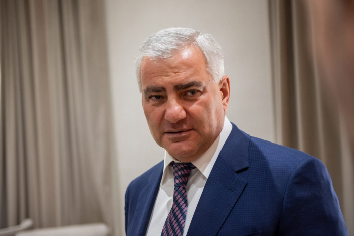 Kreml həbsdəki adamı üçün çırmandı - Bakıdan reaksiya
