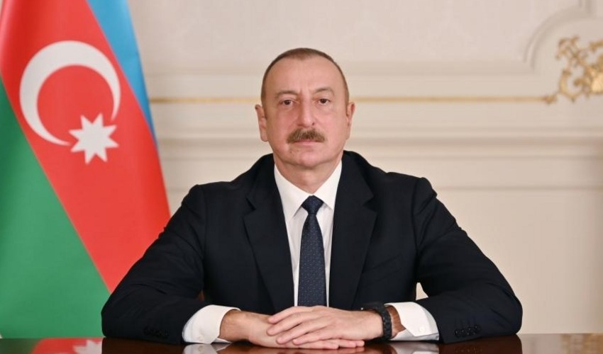 Dmitri Medvedev Prezident İlham Əliyevə məktub ünvanlayıb