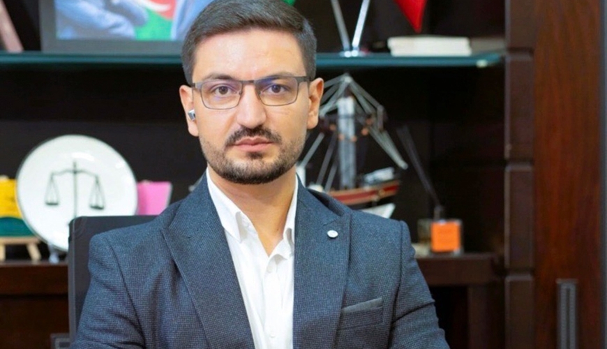 Vəkil Elçin Əhmədov məhkəmədə döyüldü