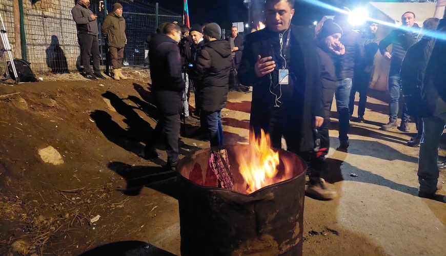 Şuşa-Xankəndi yolunda keçirilən aksiya davam edir - VİDEO, FOTOLAR