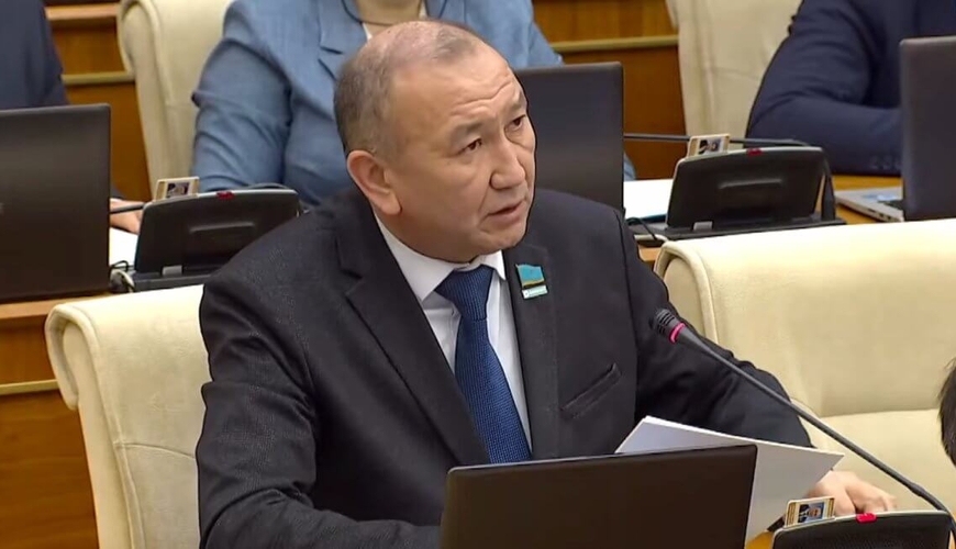 Qazax deputat: “Fyodorov öz
prezidentinin rəsmi siyasətinə qarşıdır”