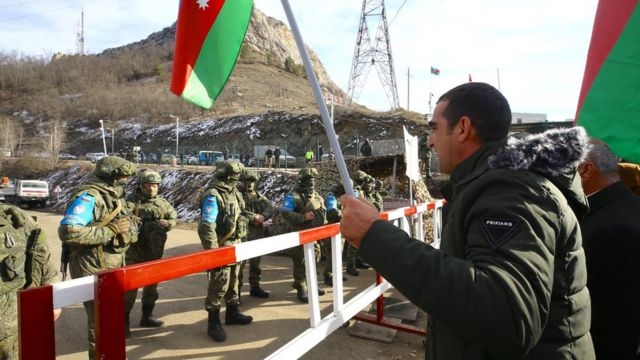 Baltik ölkələri Laçın yolunda “ilişdilər...”