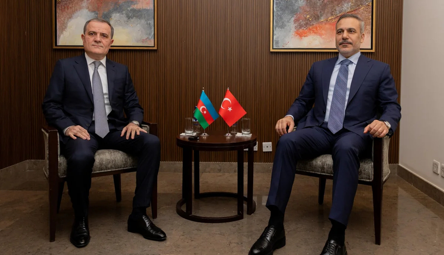 Ceyhun Bayramovla Hakan Fidan arasında Ər-Riyadda görüş keçirilib