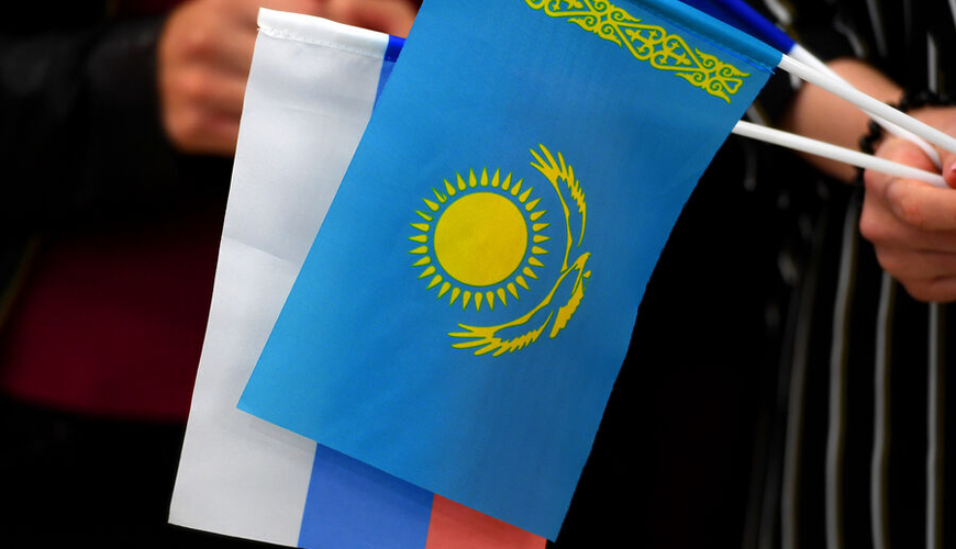 Rus deputat Qazaxıstanı “tam hüquqi olmayan ərazi” adlandırdı