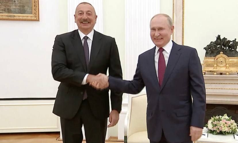 Gözlər BU DƏQİQƏ Moskvada: Əliyevlə Putin görüşdə nələr danışırlar? CANLI