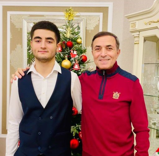 Mənsum İbrahimov 18 yaşlı oğlu ilə - FOTO