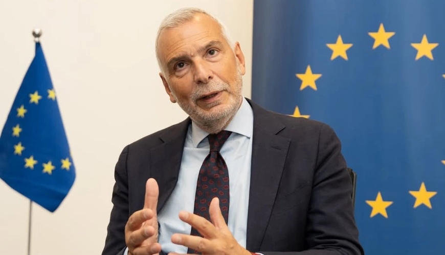 СМИ: Уволен проходящий по делу о коррупции экс-генсек дипслужбы ЕС