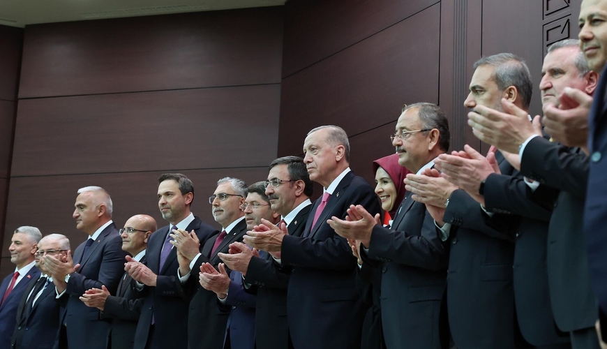 Seçki bitdi, təzə komanda quruldu - “Ərdoğana varis axtarışı başlanır” iddiası