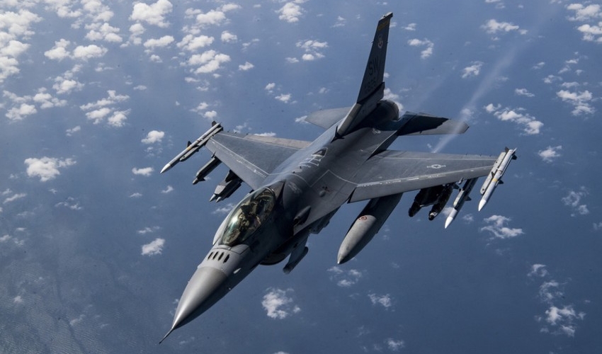 Amerikanın F-16 qırıcısı Sarı dəniz üzərində qəzaya uğrayıb