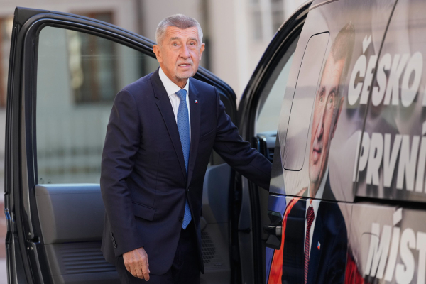 Президент назначил миллиардера премьер-министром
