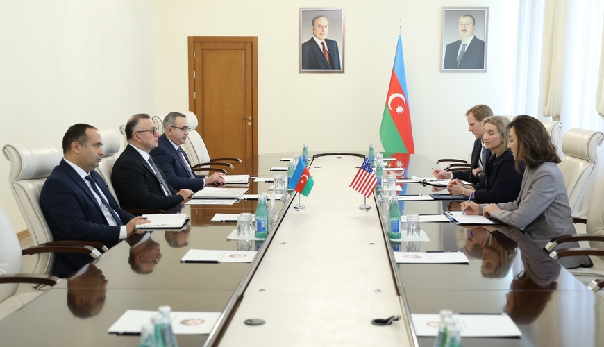 Səhiyyə Nazirliyində ABŞ-nin Azərbaycandakı Müvəqqəti işlər vəkili ilə görüş keçirilib