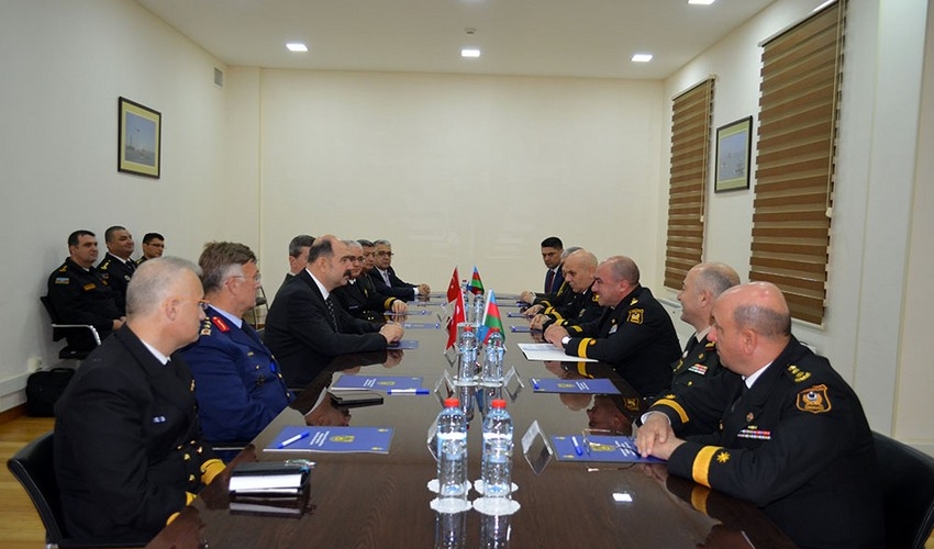 Делегация Национального университета обороны Турции посетила штаб ВМС - ФОТО