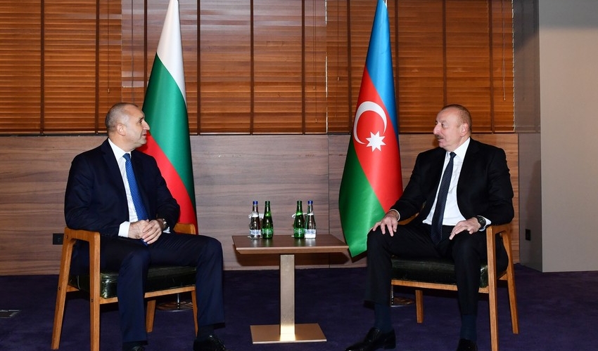 Prezident bolqarıstanlı həmkarı ilə görüşdü - FOTOLAR