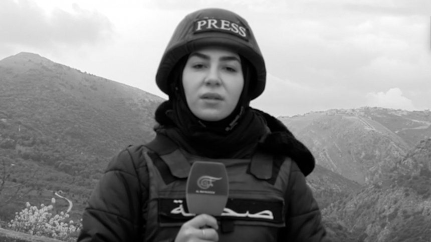 İsrail jurnalistləri daşıyan maşını PUA ilə VURDU - VİDEO