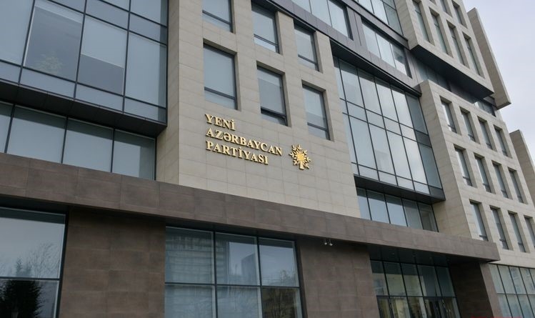YAP-ın ertələnən qurultayı - kulislərdə danışılanlar...