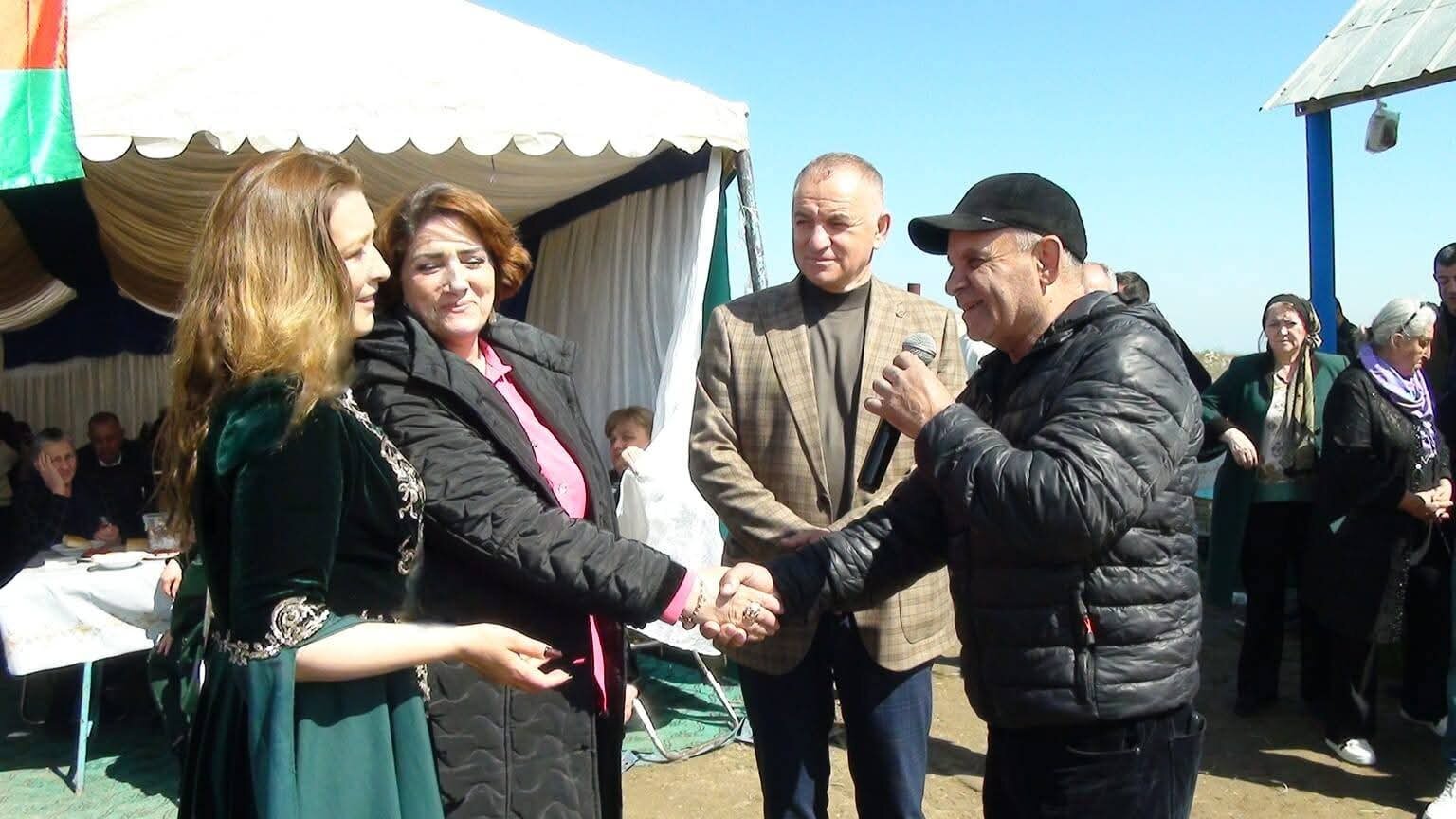 d995f407-19ba-4976-b33e-ae3233fa8ad6.jpg (118 KB)