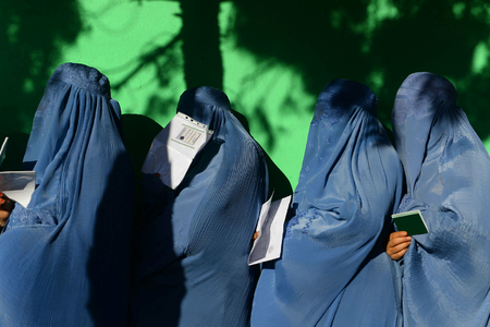 Для афганских девочек открыли тайную онлайн-школу/