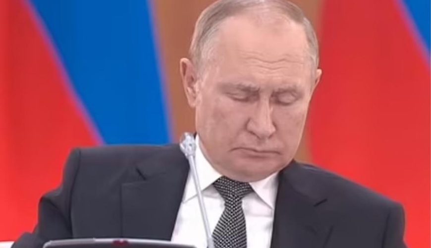 Putin və məmurları yuxuladılar - FOTO/VİDEO
