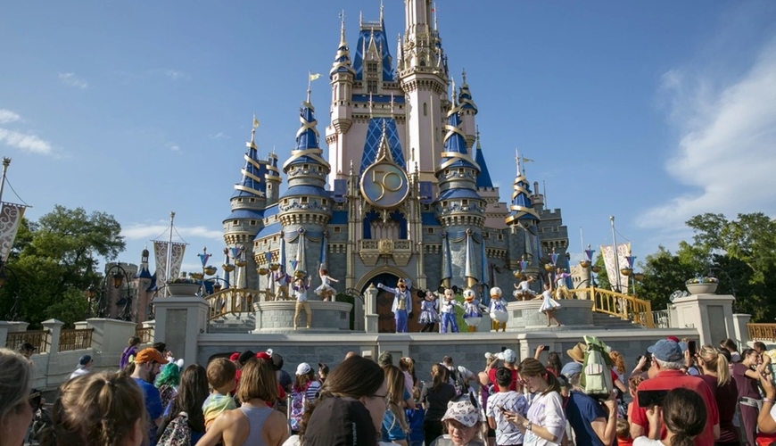 Пятый человек за месяц таинственно погиб в Disney World