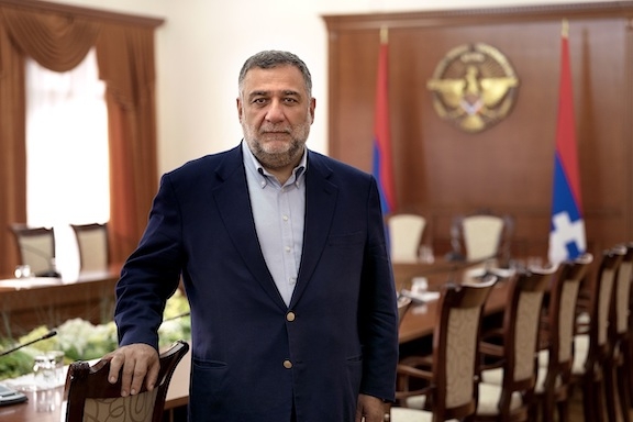 Vardanyan qaçdı - erməni icmasında parçalanma