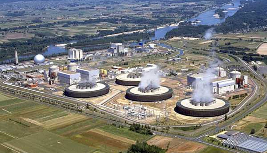 Atom elektrik stansiyasında YANĞIN - İki reaktor...