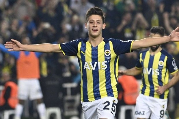 “Bavariya” 17 yaşlı türkiyəli futbolçu ilə maraqlanır