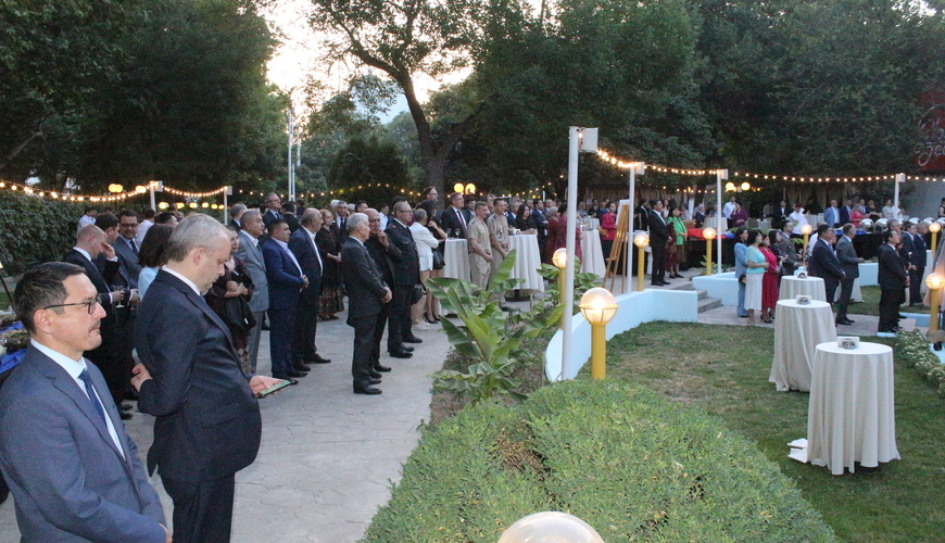 Özbəkistanda 28 May – Müstəqillik Günü münasibətilə bayram tədbiri keçirilib