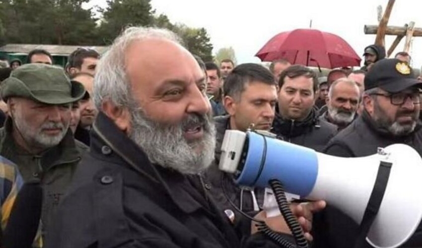 Keşiş Baqrat: “Ölkədə çox şey olub, amma Ermənistan prezidenti...”