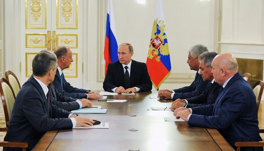 Fərmanlar Putinin masası üzərindədir - kimlər işdən çıxarılacaq?