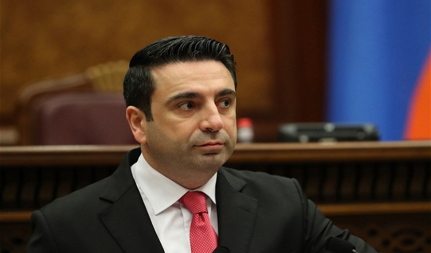 Alen Simonyan: Ermənistan və Azərbaycanın bir-birinə qarşı ərazi iddiası yoxdur