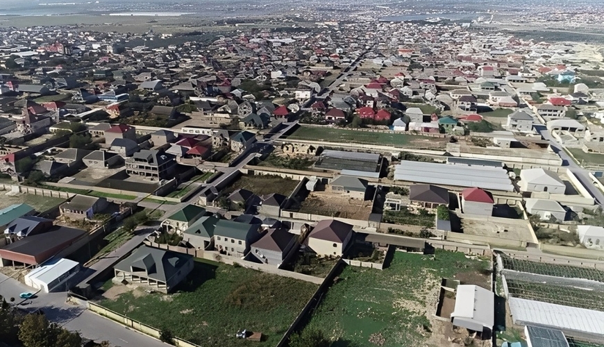 Bakıda sənədsiz ev problemi: Minlərlə ailə illərdir əmlakına çıxarış almağı gözləyir